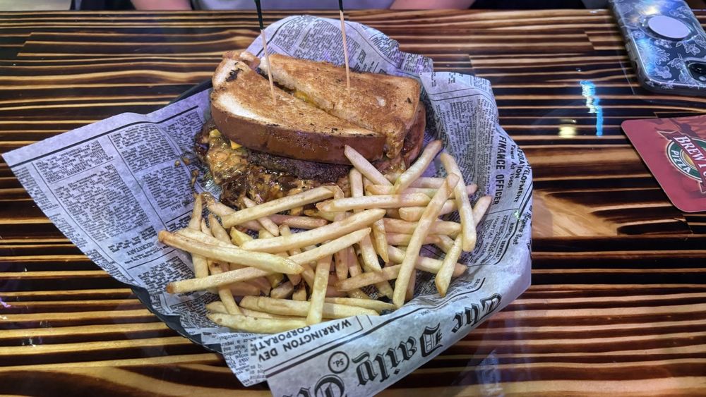 Food from Sandy’s Bar Grill & Casino