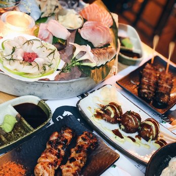 Bar Ganadara - Large seafood platter, tacoyaki skewers & chicken thigh skewers. - Korean Near Me - Montreal, Quebec