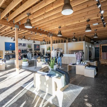 Vuori - Sports Wear Near Me - La Jolla, California Vuori - Sports Wear Near Me - La Jolla, California
