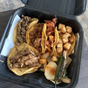 Fufu's Tacos & Burritos - 5 taco Five Street Tacos Plate - Mexican Near Me - Phoenix, Arizona Fufu's Tacos & Burritos - 5 taco Five Street Tacos Plate - Mexican Near Me - Phoenix, Arizona