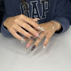 Nicole's Salon and Day Spa