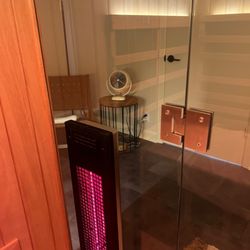 Sweat Sesh - Sauna room