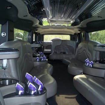 Luxxor Limousines - 20 Passenger Hummer H2 Interior - Limos Near Me - Des Moines, Iowa Luxxor Limousines - 20 Passenger Hummer H2 Interior - Limos Near Me - Des Moines, Iowa