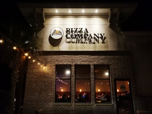 Riverboat Pizza Company by null