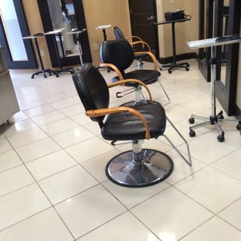 Hello Gorgeous - Ripped and stained chairs - Hair Salons Near Me - Marlton, New Jersey