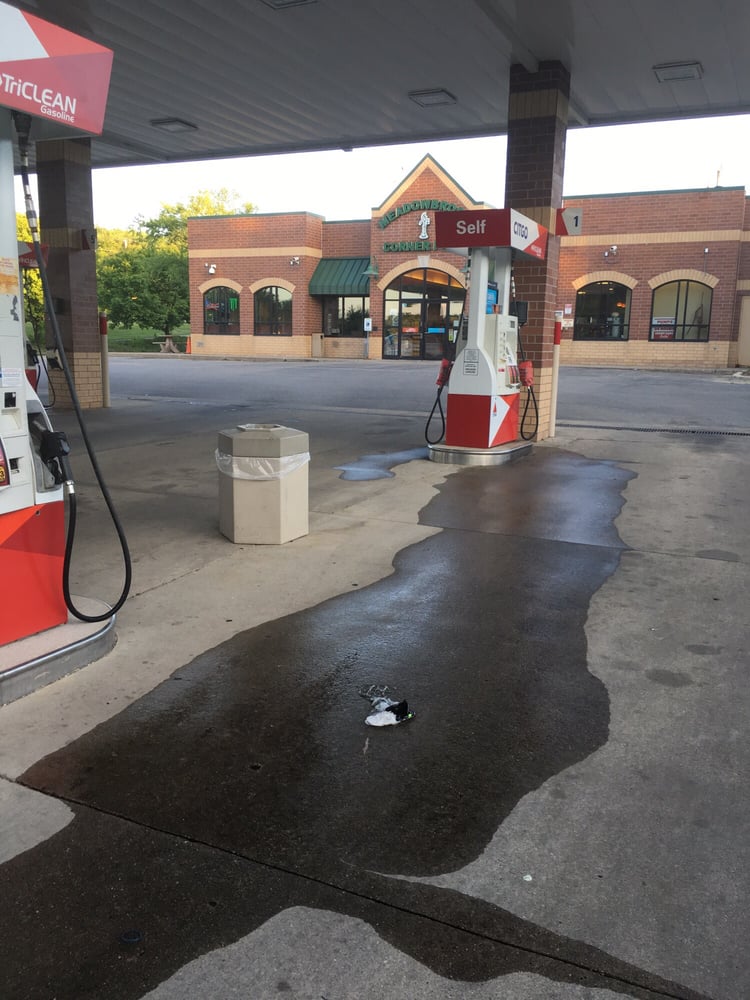 MEADOWBROOK CORNER PUMP Updated August 2024 600 Meadowbrook Rd