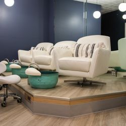 Undertone Beauty Bar