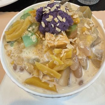Mekeni Pinoy's Pride - Halo2 - Filipino Near Me - Artesia, California