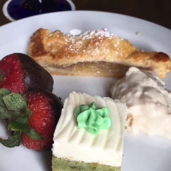Hugo's - More desert - Mexican Near Me - Houston, Texas