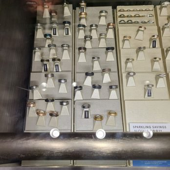 Kay Jewelers - Male wedding band - Jewelry Near Me - Northridge, California Kay Jewelers - Male wedding band - Jewelry Near Me - Northridge, California