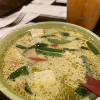 Charming Elephant - Vegan Green Curry - Laotian Near Me - Baltimore, Maryland