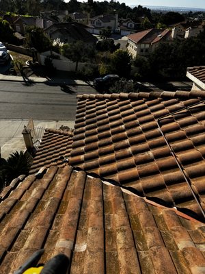 M&M Southern Roofing Logo