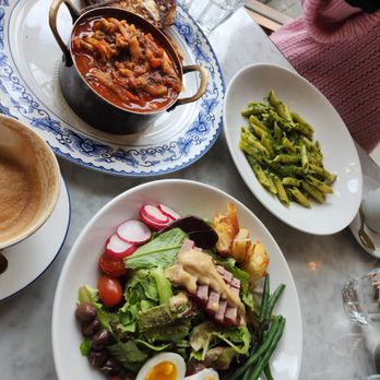Bianca - Baby Kale Nicoise, Penne al Pesto, Cacciucco - French Near Me - Culver City, California