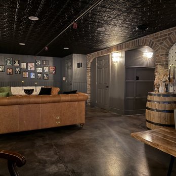 Speakeasy Sports bar