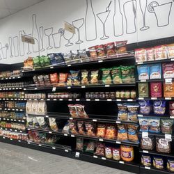 Wall to Wall Wine and Spirits
