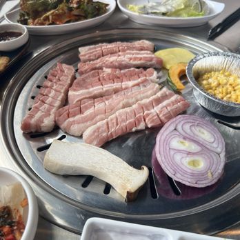 Piggy's Island - Korean Near Me - Thornhill, Ontario