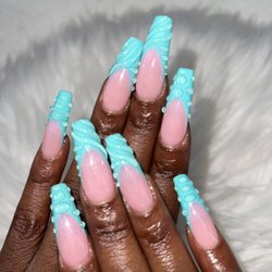 Pinks Nail Spa - 3D nails
