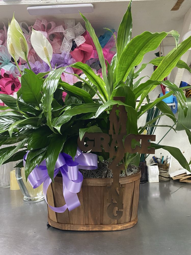 PRETTY-N-PINK FLORIST - Updated August 2025 - 10 Reviews - 8106 Kripple