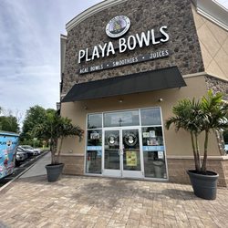 Playa Bowls - Entrance.