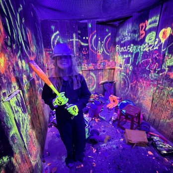 AxeVentures - Small rage room. There is a bigger room available. Lots of fun breakables and weapons - Axe Throwing Near Me - San Diego, California