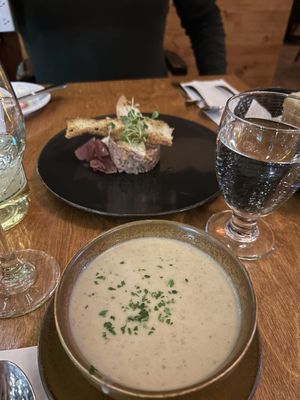 Restaurant La Raclette by null
