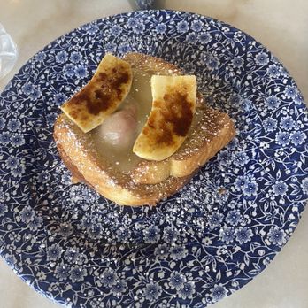 Little Hen - Bananas foster French toast - Breakfast & Brunch Near Me - Miami, Florida Little Hen - Bananas foster French toast - Breakfast & Brunch Near Me - Miami, Florida