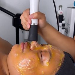 Skin & Beauty Etc - 'Ulalena - aka the oxygen facial is a 3 - in - 1 super facial using oxygen technology to deeply exfoliate, infuse, and oxygenate the skin