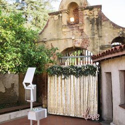 Live.Laugh.Smile.Photobooth - Beautiful wedding