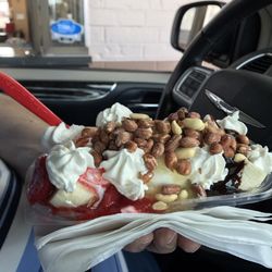 Dairy Queen - Never let it be said these folks at Dairy Queen don't believe in customer service! Special order made exactly as requested!
