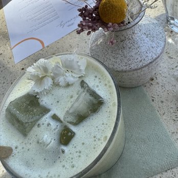 Waverly - Matcha latte - Breakfast & Brunch Near Me - Cardiff, California Waverly - Matcha latte - Breakfast & Brunch Near Me - Cardiff, California