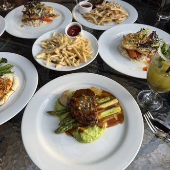 Perch - Filet Mignon Au Poivre - Lounges Near Me - Los Angeles, California