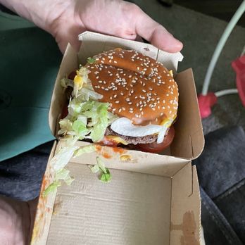 McDonald's - Lettuce all on the side and not on the sandwich and put it upside down in the box on purpose! - Fast Food Near Me - Jackson, Ohio