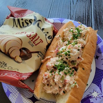 Harbour Galley - Lobster Roll - New American Near Me - Anaheim, California Harbour Galley - Lobster Roll - New American Near Me - Anaheim, California