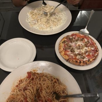 Pasta House - pomodoro pasta , the alfredo with chicken added & the little bronx pizza - Italian Near Me - Pinetop, Arizona Pasta House - pomodoro pasta , the alfredo with chicken added & the little bronx pizza - Italian Near Me - Pinetop, Arizona