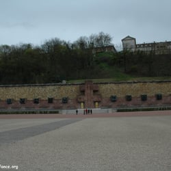 Parc du Mont Valérien - Mémorial aux combattants Français