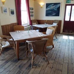 The Sportsman - Arriving as lunch is starting
