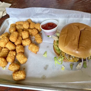 Tobacco Wood Brewing - 1/4 pound cheeseburger with tots - Brewpubs Near Me - Durham, North Carolina Tobacco Wood Brewing - 1/4 pound cheeseburger with tots - Brewpubs Near Me - Durham, North Carolina