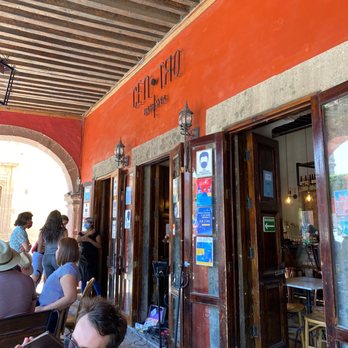 Centro Bar SMA - Cocktail Bars Near Me - San Miguel de Allende, GUA