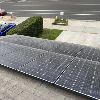 DoubleTake Solar Cleaning - Before cleaning (Small panels) - Solar Panel Cleaning Near Me DoubleTake Solar Cleaning - Before cleaning (Small panels) - Solar Panel Cleaning Near Me