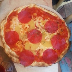 La Dama - Pizza salami alio
