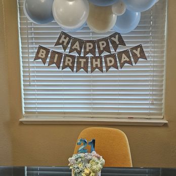 Pium Cake - Custom Cakes Near Me Pium Cake - Custom Cakes Near Me
