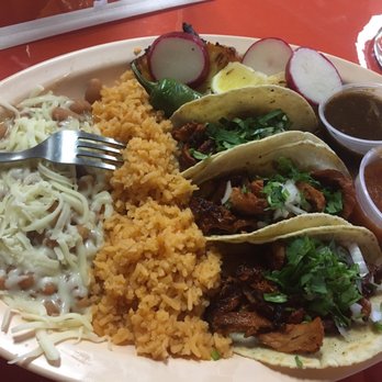 El Asadero - Al Pastor taco plate. Good beans! - Mexican Near Me - Ventura, California El Asadero - Al Pastor taco plate. Good beans! - Mexican Near Me - Ventura, California