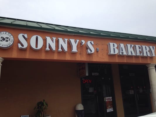 Sonny's Bakery by null