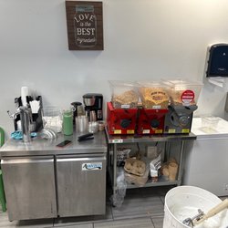 ah-Sigh-e - They grind their own peanut butter!