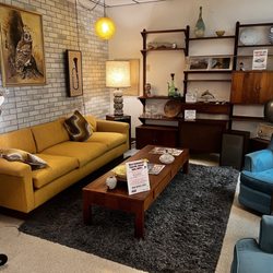 Stardust Vintage Emporium - The coolest set ups