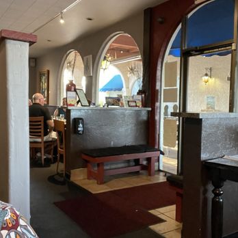 Giuseppe's - View inside - Italian Near Me - Tucson, Arizona