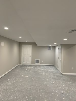 Basement Remodel - Message or call us to tell us more about your project !