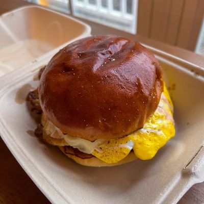 The Uphill Grill by null