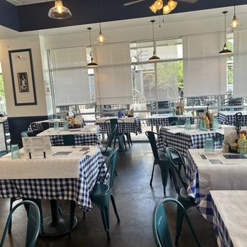 Madame Brioche Bistro - French Near Me - Conroe, Texas