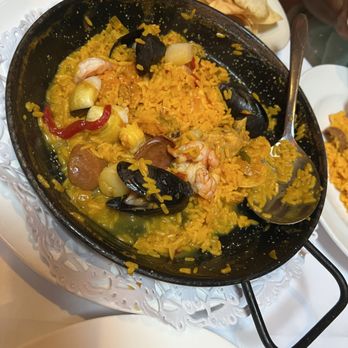 Pintxo Y Tapas - Paella Valenciana - Tapas Bars Near Me - Englewood, New Jersey Pintxo Y Tapas - Paella Valenciana - Tapas Bars Near Me - Englewood, New Jersey